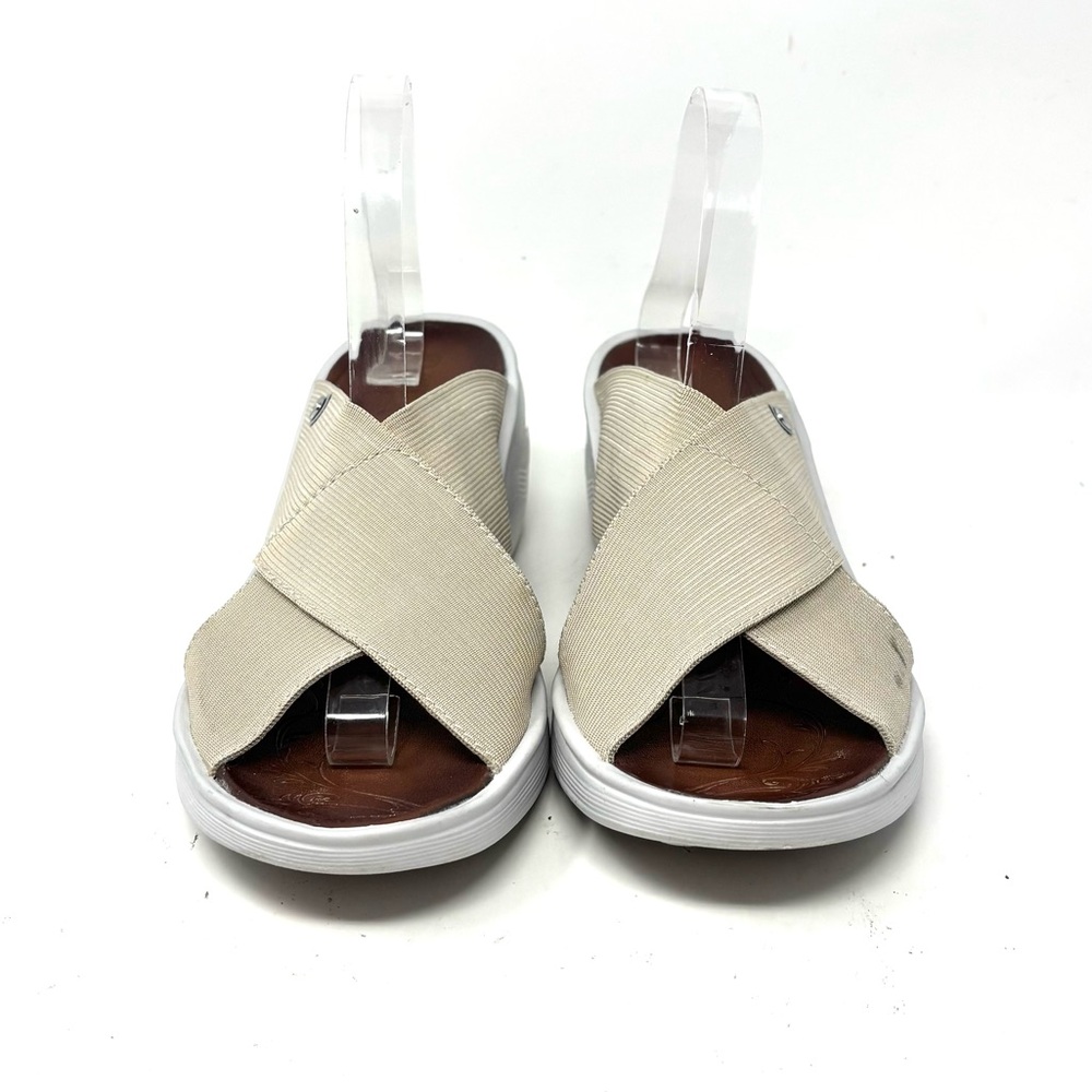 Bzees Sandals - Picture 2 of 7